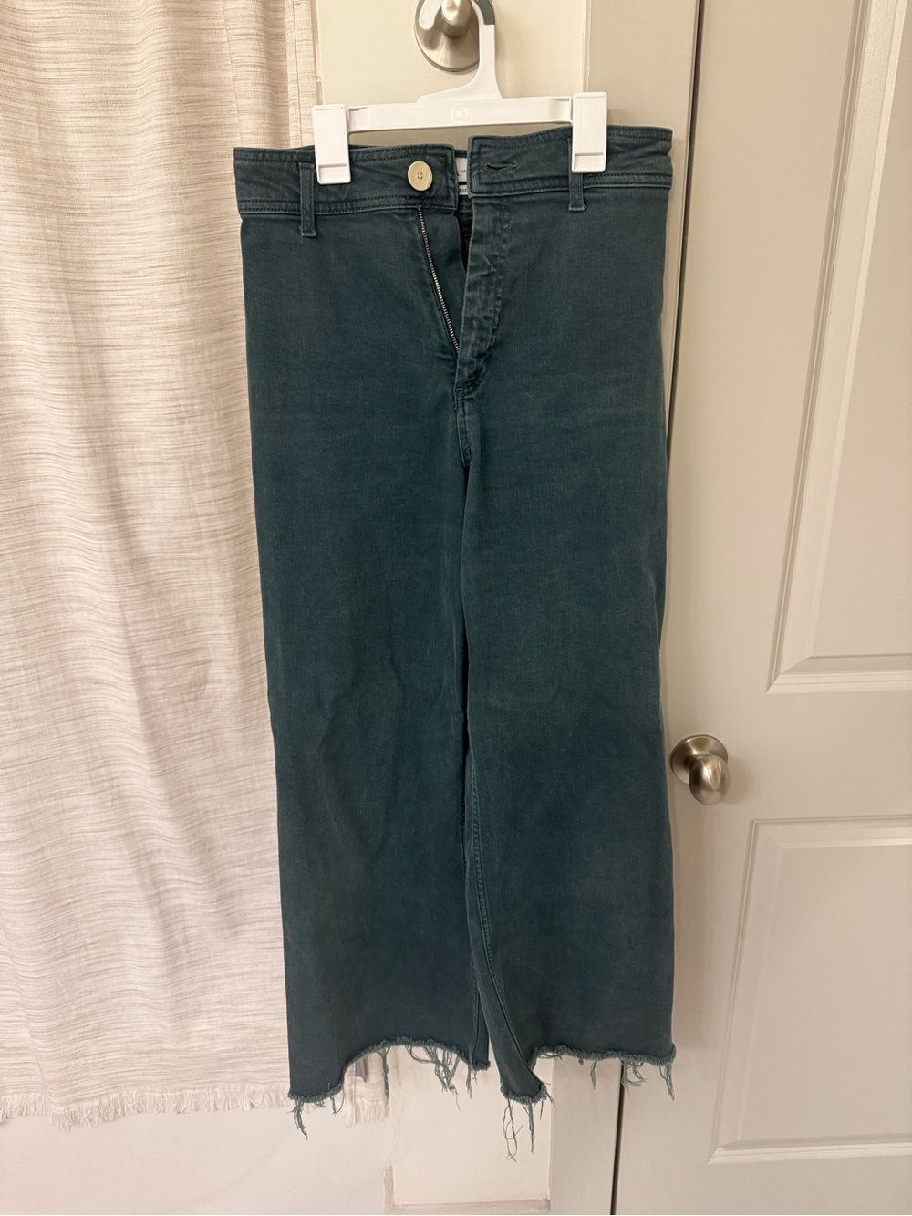 Zara Dark Green Wide-Leg Jeans with Raw Hem